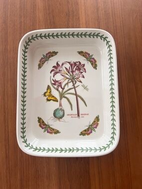 NWOT Portmeirion Botanic Garden Amaryllis Rectangular Serving Platter